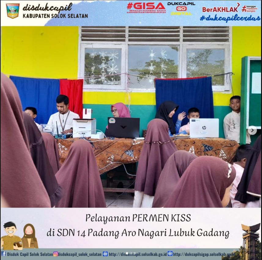 Tim Disdukcapil Melakukan Pelayanan PERMEN KISS (Penerbitan Dokumen KIA Sampai ke Sekolah) di SD Negeri 14 Padang Aro.